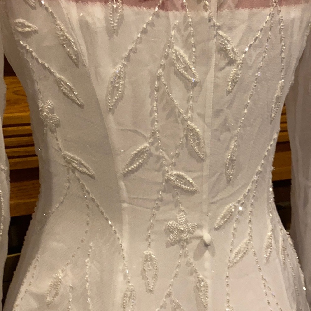 EUC sz 10 2pc bridal gown and chiffon jacket - Picture 8 of 12